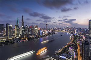 Navigating through the soft light： The wonderful experience journey of night tours in Shanghai