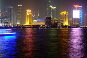 Shanghai's swimming pool culture and swimming sports